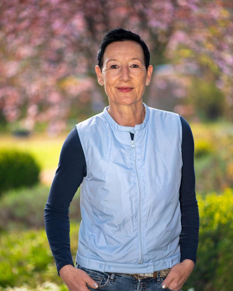 Frau Herrmann-Warmuth